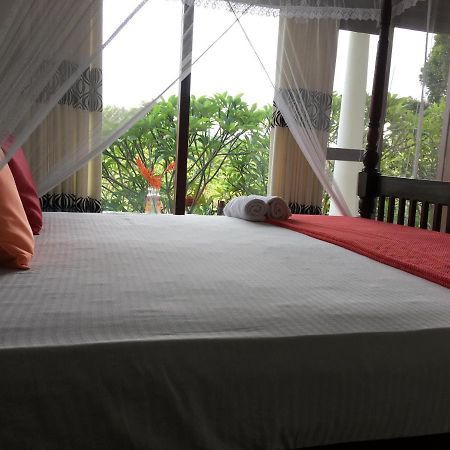 Villa Kaetana Lanka Unawatuna Buitenkant foto